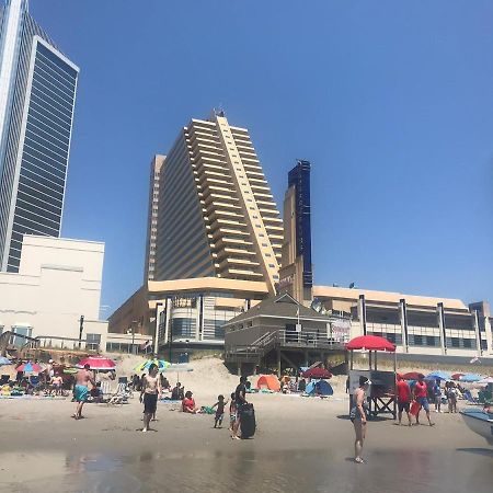 Astonishing Ocean Front Condo Cozysuites At Showboat Atlantic City Bagian luar foto