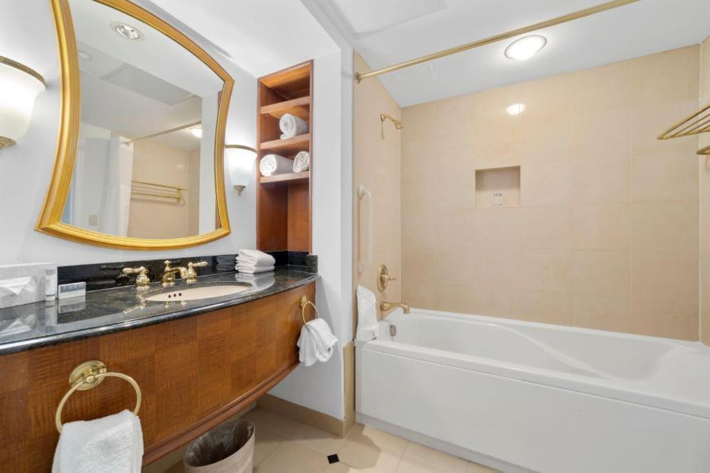 Astonishing Ocean Front Condo Cozysuites At Showboat Atlantic City Bagian luar foto