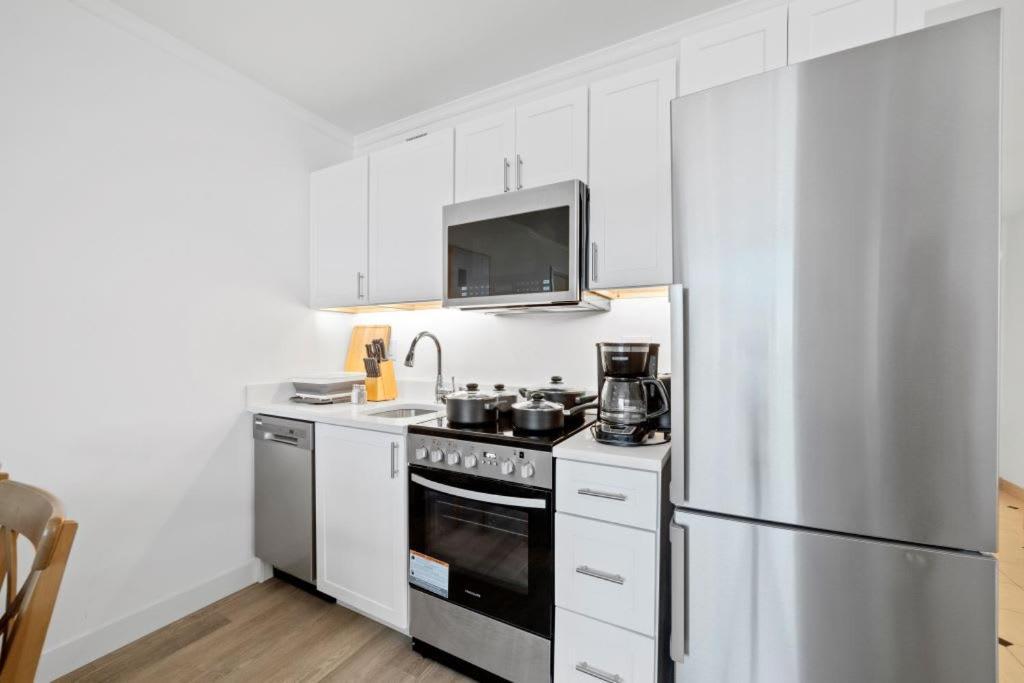 Astonishing Ocean Front Condo Cozysuites At Showboat Atlantic City Bagian luar foto